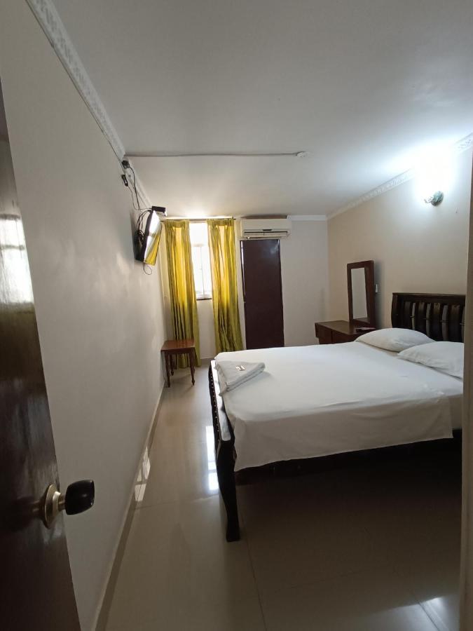 Hotel Danes Barranquilla บาร์รังกีญา ภายนอก รูปภาพ